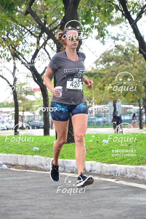 Buy your photos of the eventSantander Track&Field  Run Series - Shopping Vitria on Fotop