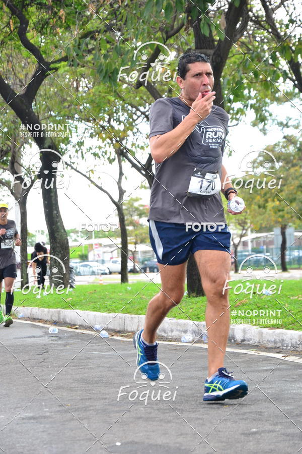 Buy your photos of the eventSantander Track&Field  Run Series - Shopping Vitria on Fotop