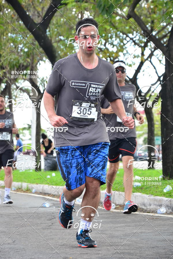 Buy your photos of the eventSantander Track&Field  Run Series - Shopping Vitria on Fotop