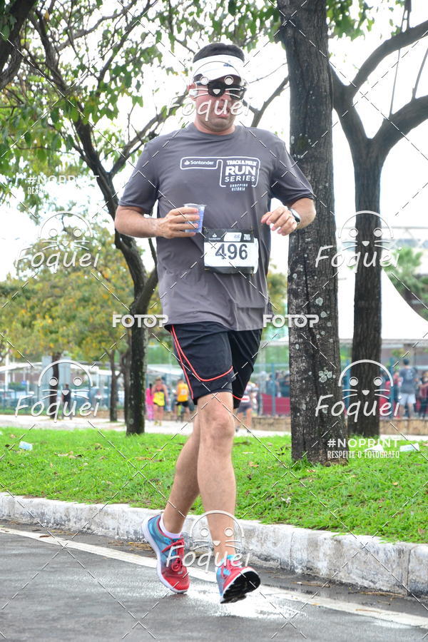 Buy your photos of the eventSantander Track&Field  Run Series - Shopping Vitria on Fotop