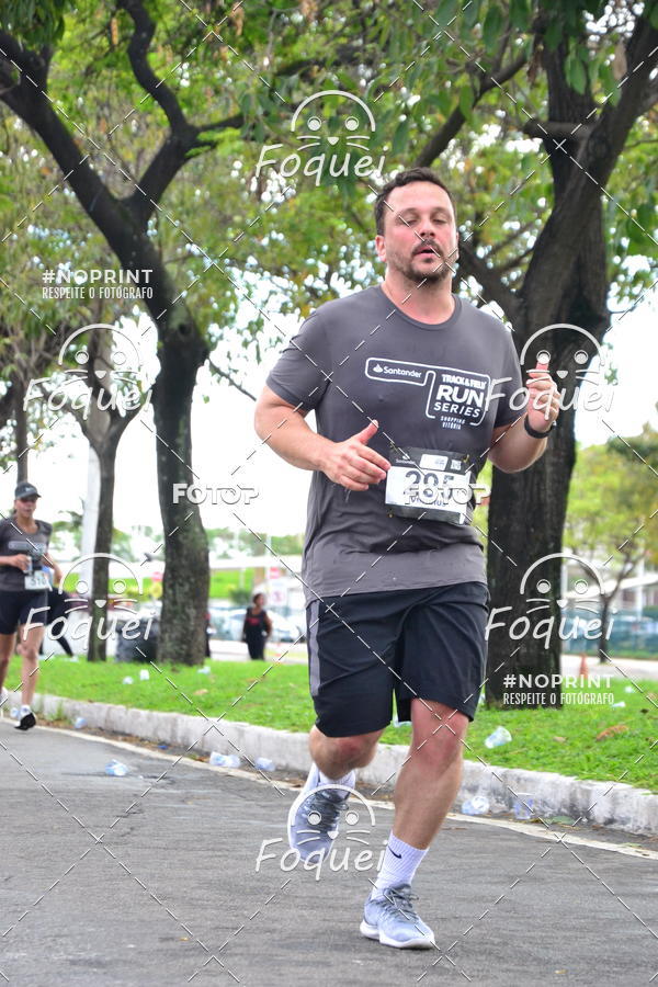 Buy your photos of the eventSantander Track&Field  Run Series - Shopping Vitria on Fotop