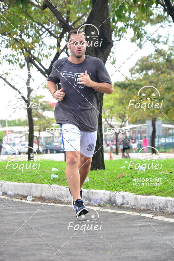 Buy your photos of the eventSantander Track&Field  Run Series - Shopping Vitria on Fotop