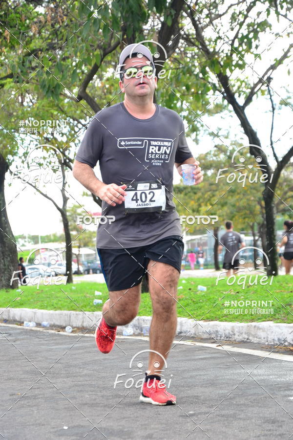 Buy your photos of the eventSantander Track&Field  Run Series - Shopping Vitria on Fotop