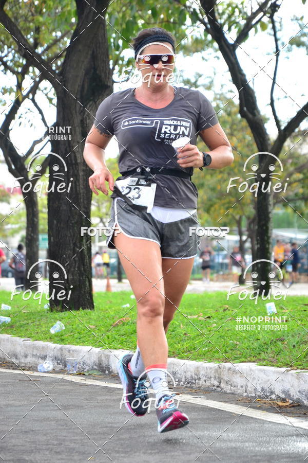 Buy your photos of the eventSantander Track&Field  Run Series - Shopping Vitria on Fotop