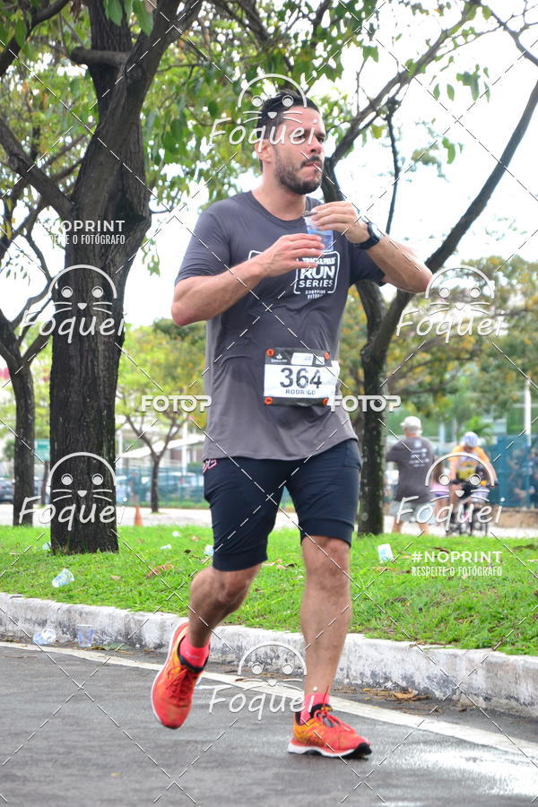 Buy your photos of the eventSantander Track&Field  Run Series - Shopping Vitria on Fotop