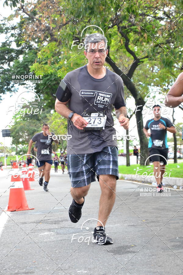 Buy your photos of the eventSantander Track&Field  Run Series - Shopping Vitria on Fotop