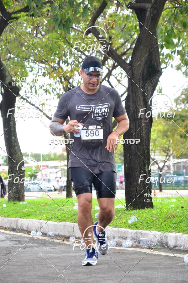 Buy your photos of the eventSantander Track&Field  Run Series - Shopping Vitria on Fotop