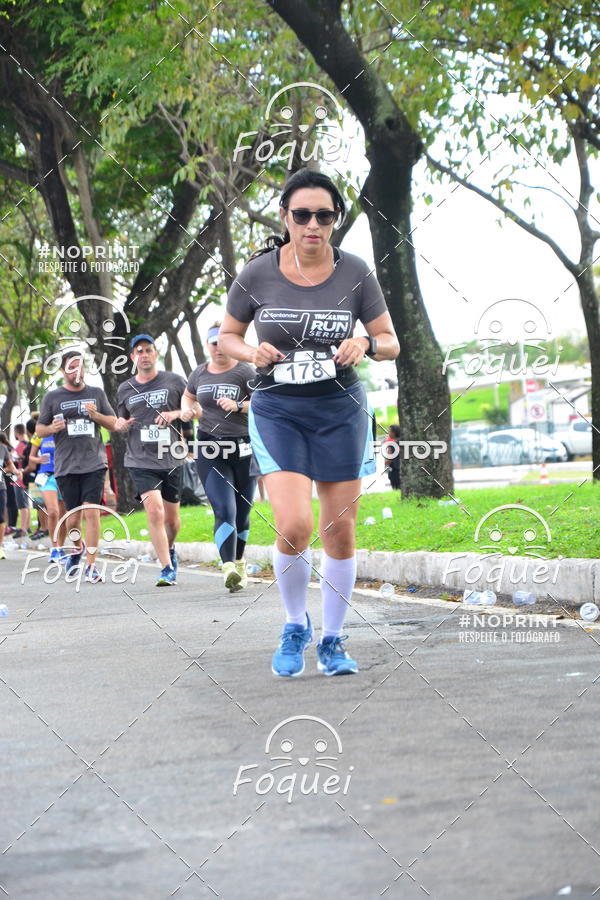 Buy your photos of the eventSantander Track&Field  Run Series - Shopping Vitria on Fotop