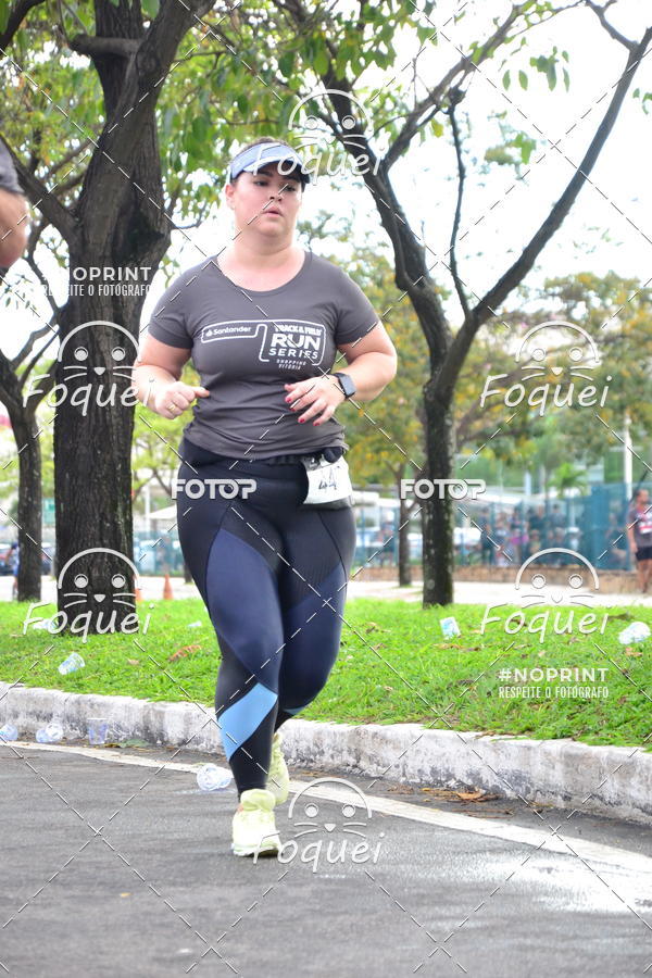 Buy your photos of the eventSantander Track&Field  Run Series - Shopping Vitria on Fotop