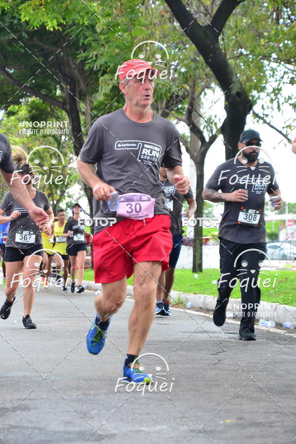 Buy your photos of the eventSantander Track&Field  Run Series - Shopping Vitria on Fotop