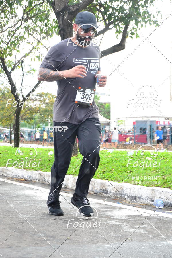 Buy your photos of the eventSantander Track&Field  Run Series - Shopping Vitria on Fotop