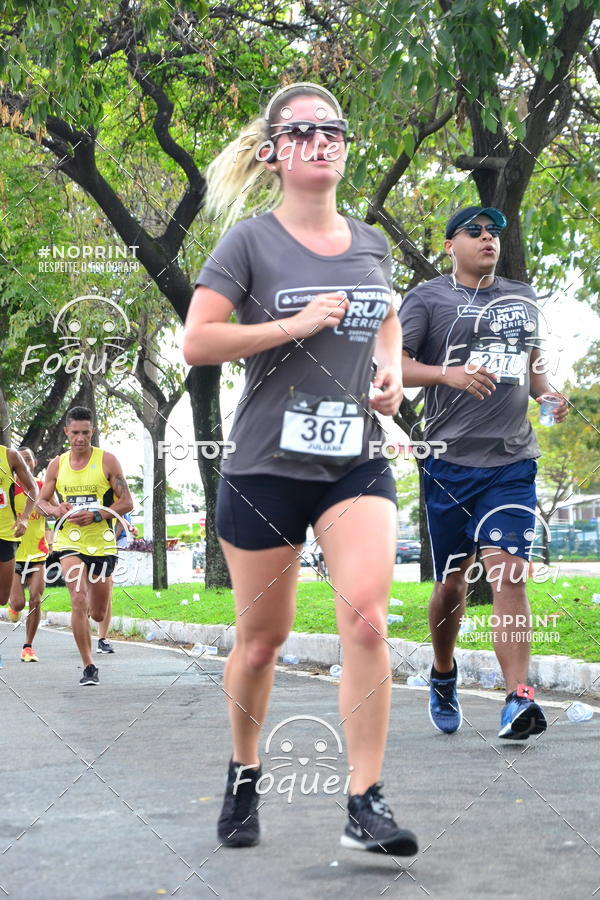 Buy your photos of the eventSantander Track&Field  Run Series - Shopping Vitria on Fotop