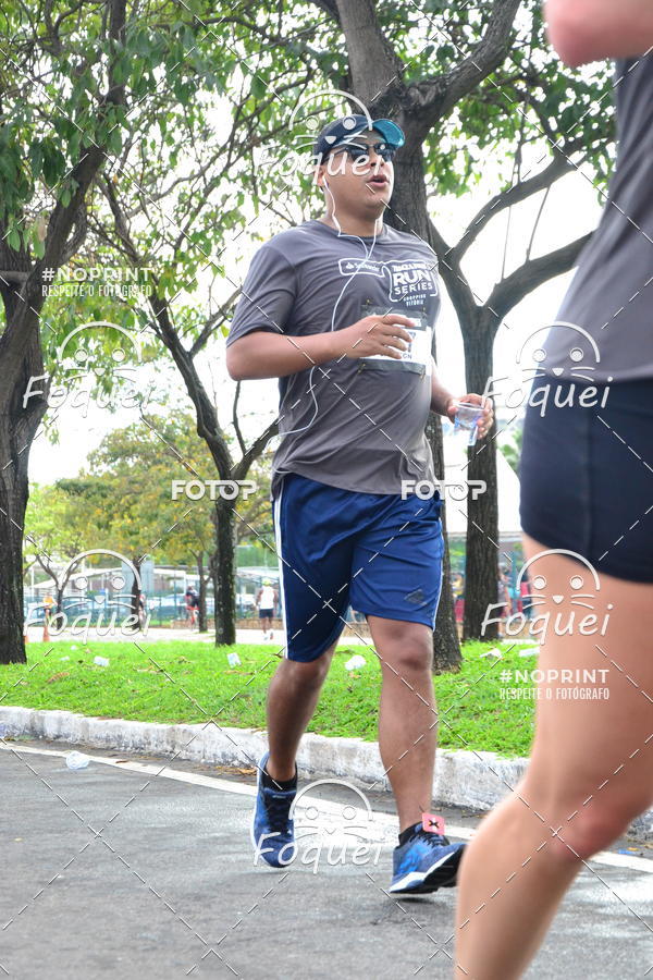 Buy your photos of the eventSantander Track&Field  Run Series - Shopping Vitria on Fotop