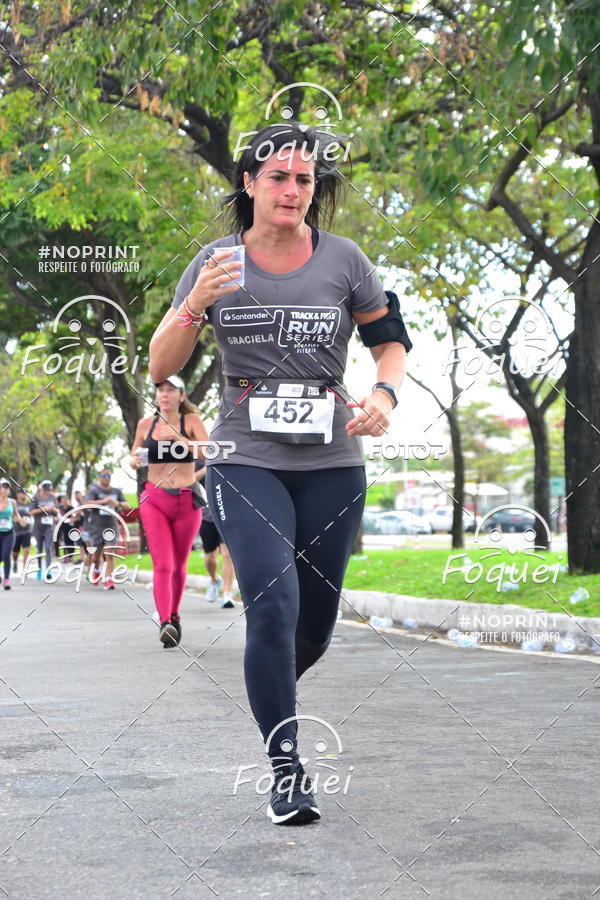Buy your photos of the eventSantander Track&Field  Run Series - Shopping Vitria on Fotop
