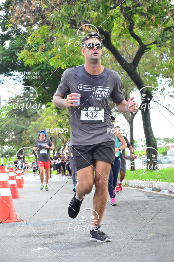 Buy your photos of the eventSantander Track&Field  Run Series - Shopping Vitria on Fotop