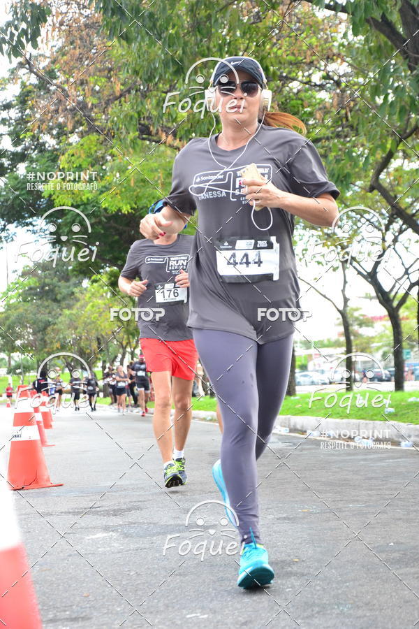 Buy your photos of the eventSantander Track&Field  Run Series - Shopping Vitria on Fotop