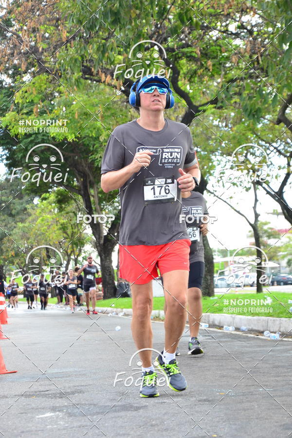 Buy your photos of the eventSantander Track&Field  Run Series - Shopping Vitria on Fotop