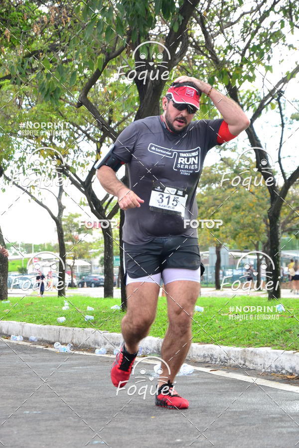 Buy your photos of the eventSantander Track&Field  Run Series - Shopping Vitria on Fotop