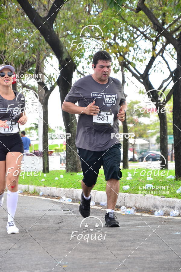 Buy your photos of the eventSantander Track&Field  Run Series - Shopping Vitria on Fotop