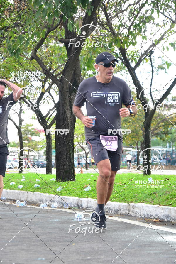 Buy your photos of the eventSantander Track&Field  Run Series - Shopping Vitria on Fotop
