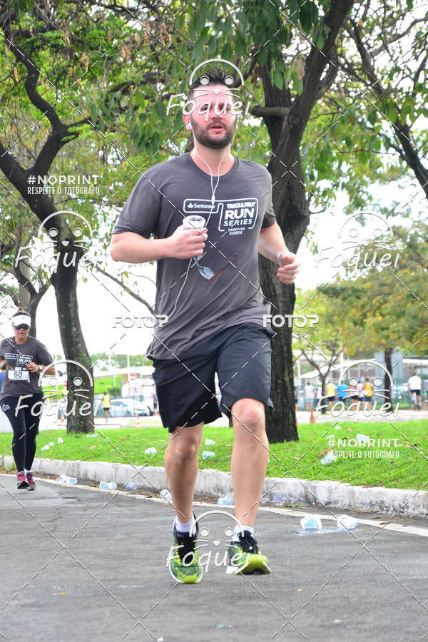 Buy your photos of the eventSantander Track&Field  Run Series - Shopping Vitria on Fotop