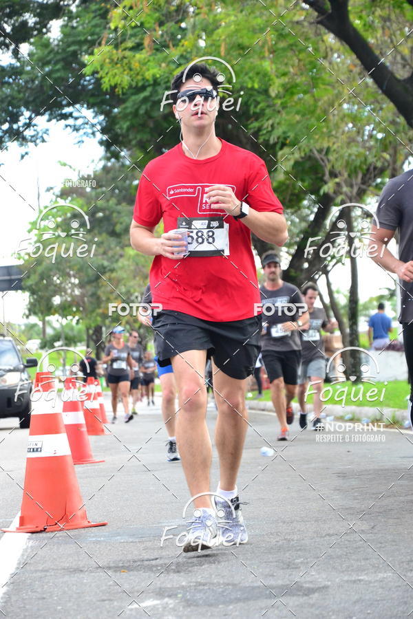 Buy your photos of the eventSantander Track&Field  Run Series - Shopping Vitria on Fotop