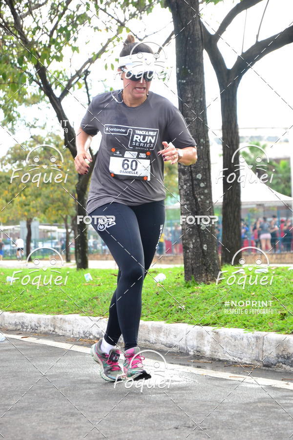 Buy your photos of the eventSantander Track&Field  Run Series - Shopping Vitria on Fotop