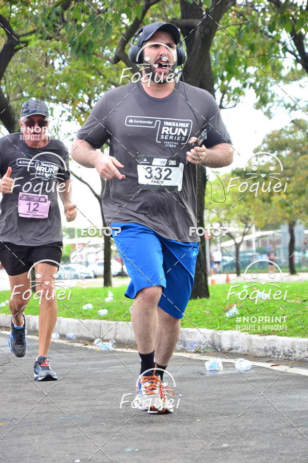 Buy your photos of the eventSantander Track&Field  Run Series - Shopping Vitria on Fotop