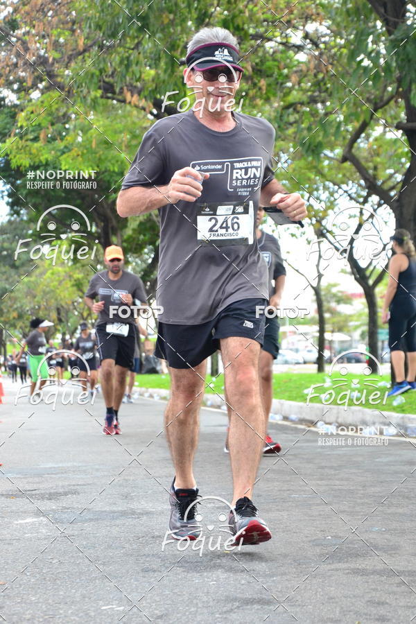 Buy your photos of the eventSantander Track&Field  Run Series - Shopping Vitria on Fotop