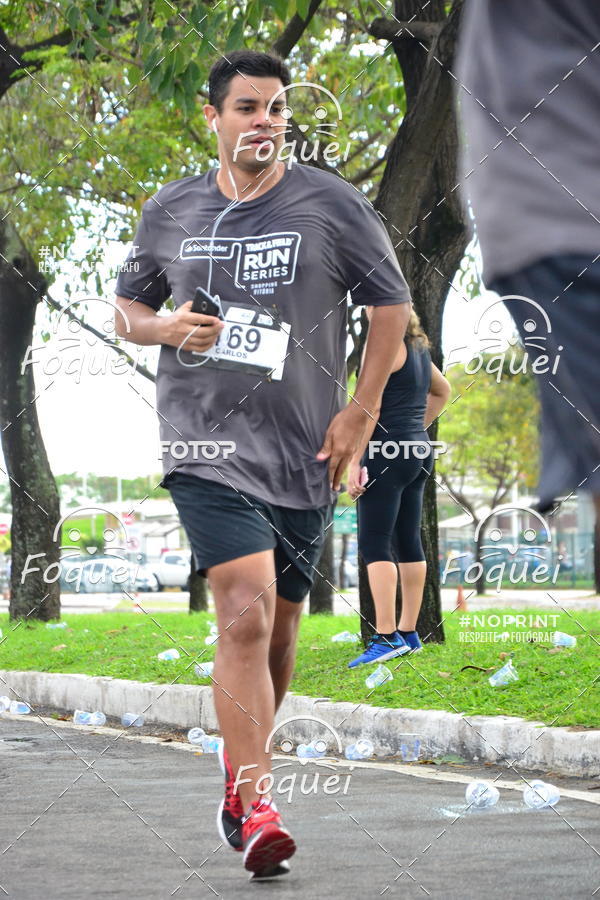 Buy your photos of the eventSantander Track&Field  Run Series - Shopping Vitria on Fotop
