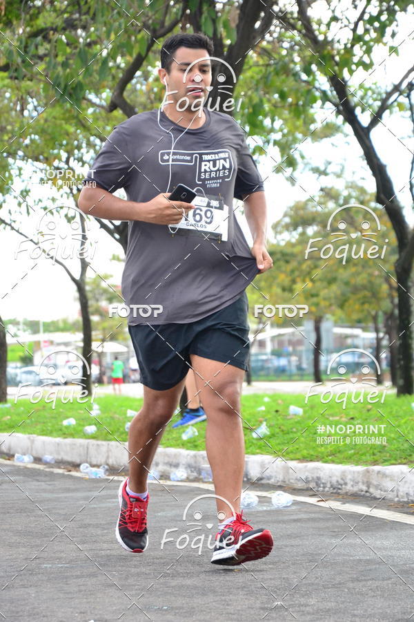 Buy your photos of the eventSantander Track&Field  Run Series - Shopping Vitria on Fotop