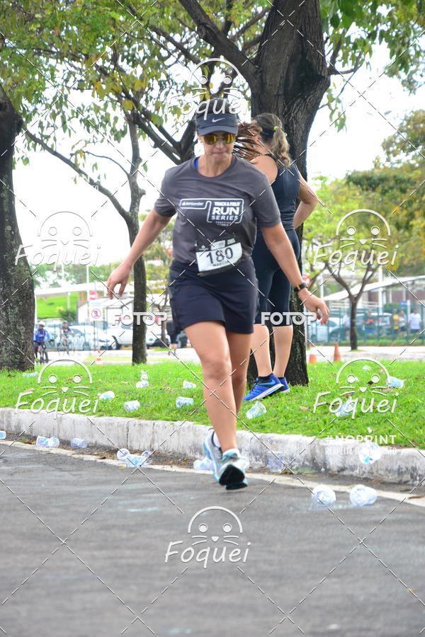 Buy your photos of the eventSantander Track&Field  Run Series - Shopping Vitria on Fotop