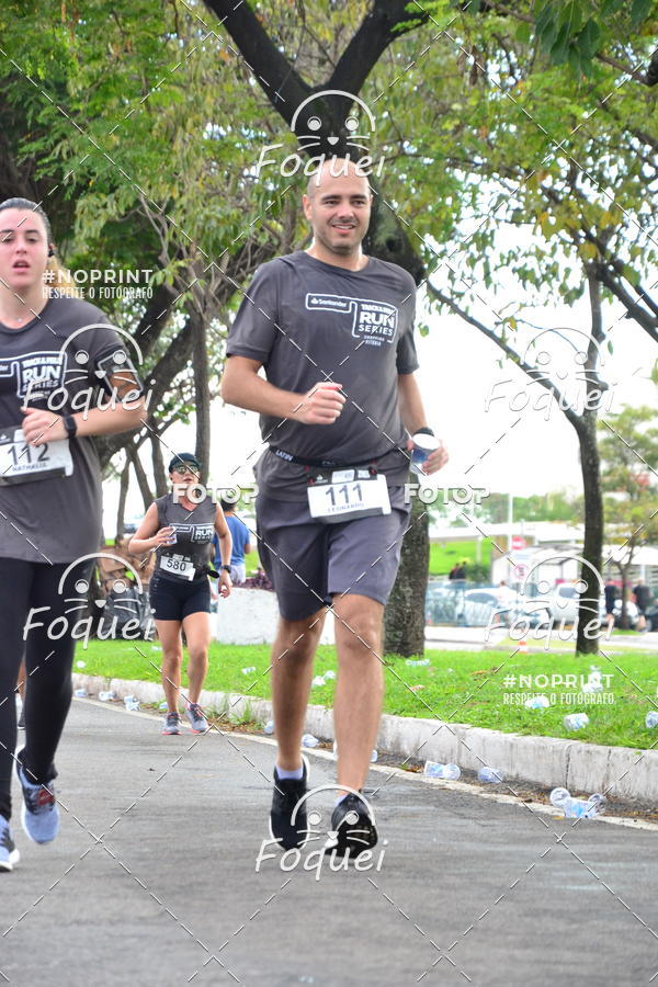 Buy your photos of the eventSantander Track&Field  Run Series - Shopping Vitria on Fotop