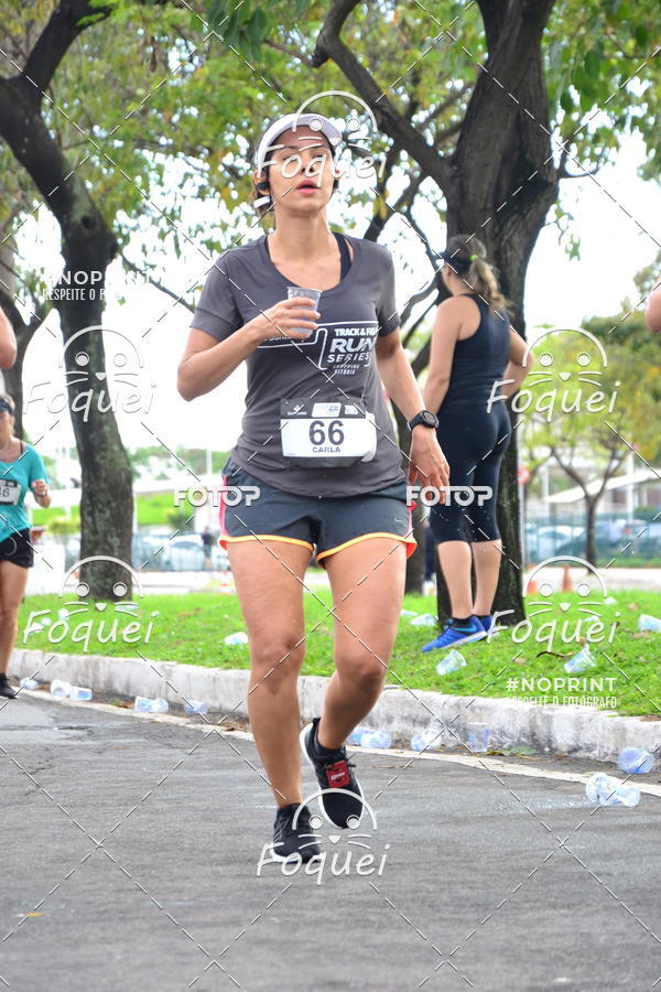 Buy your photos of the eventSantander Track&Field  Run Series - Shopping Vitria on Fotop