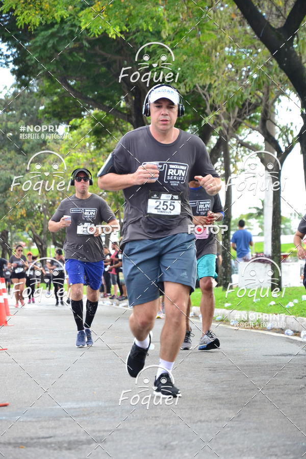 Buy your photos of the eventSantander Track&Field  Run Series - Shopping Vitria on Fotop