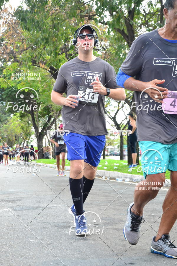 Buy your photos of the eventSantander Track&Field  Run Series - Shopping Vitria on Fotop