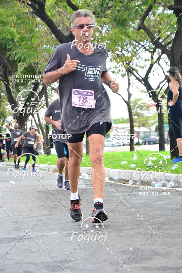 Buy your photos of the eventSantander Track&Field  Run Series - Shopping Vitria on Fotop