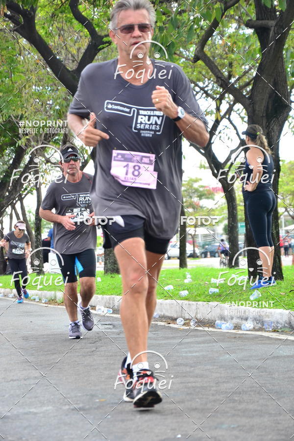 Buy your photos of the eventSantander Track&Field  Run Series - Shopping Vitria on Fotop
