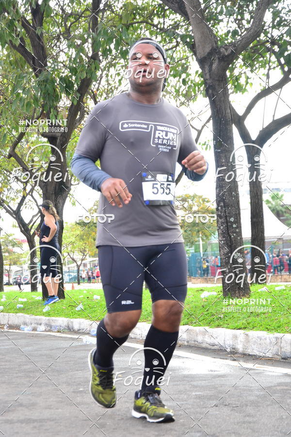 Buy your photos of the eventSantander Track&Field  Run Series - Shopping Vitria on Fotop