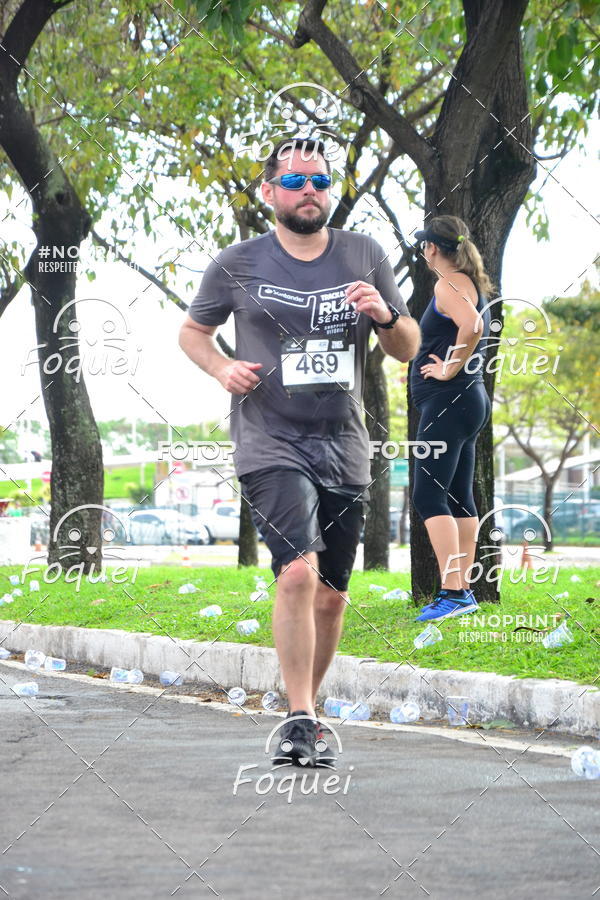 Buy your photos of the eventSantander Track&Field  Run Series - Shopping Vitria on Fotop