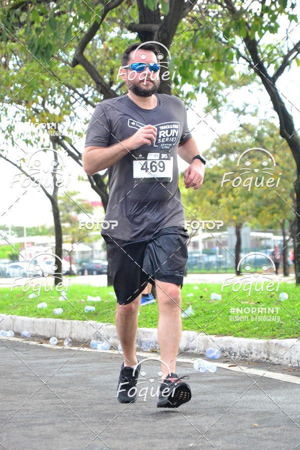 Buy your photos of the eventSantander Track&Field  Run Series - Shopping Vitria on Fotop