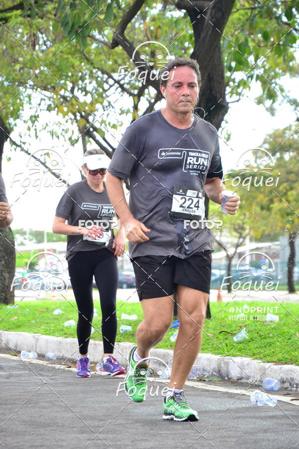 Buy your photos of the eventSantander Track&Field  Run Series - Shopping Vitria on Fotop