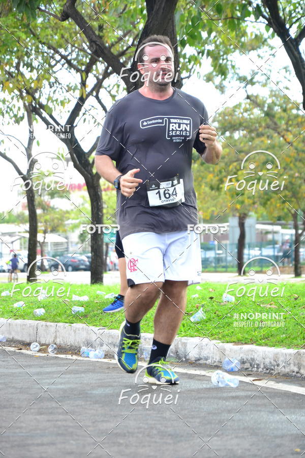 Buy your photos of the eventSantander Track&Field  Run Series - Shopping Vitria on Fotop