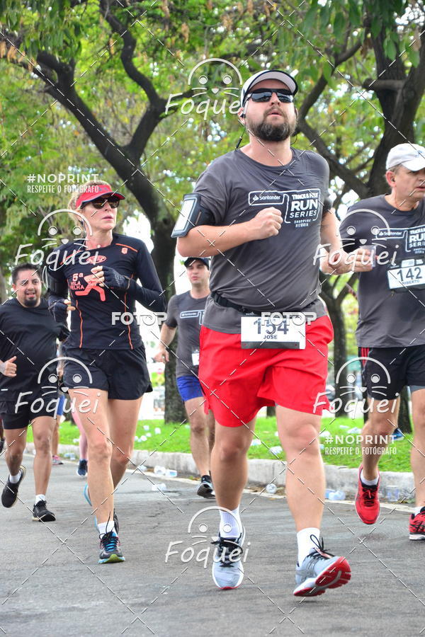 Buy your photos of the eventSantander Track&Field  Run Series - Shopping Vitria on Fotop