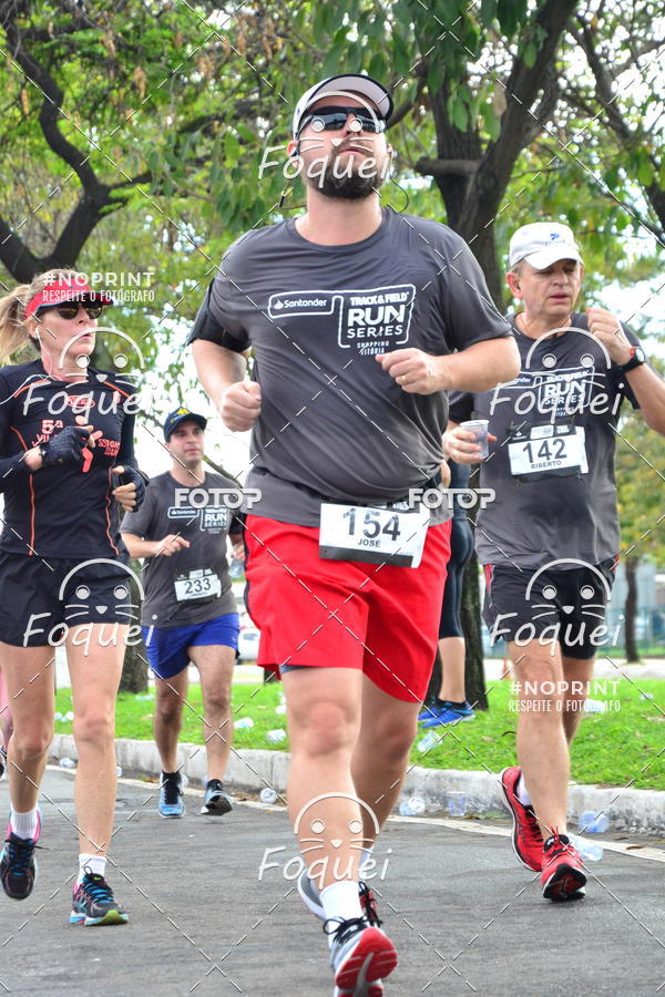 Buy your photos of the eventSantander Track&Field  Run Series - Shopping Vitria on Fotop