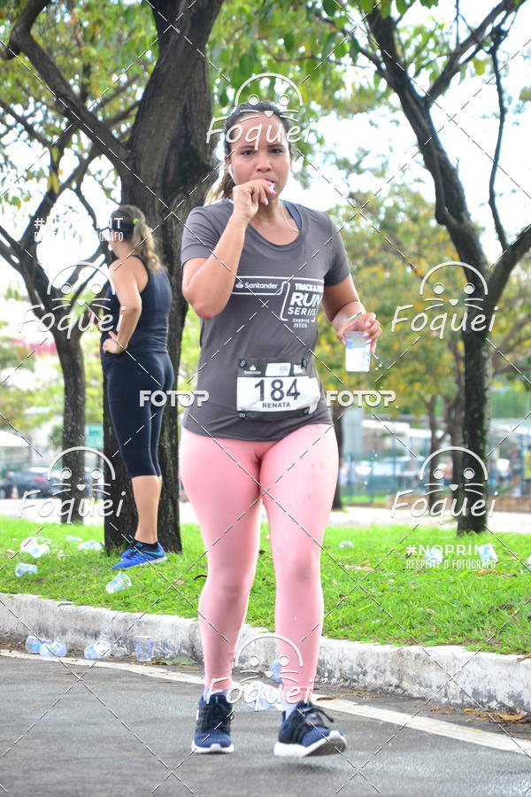 Buy your photos of the eventSantander Track&Field  Run Series - Shopping Vitria on Fotop