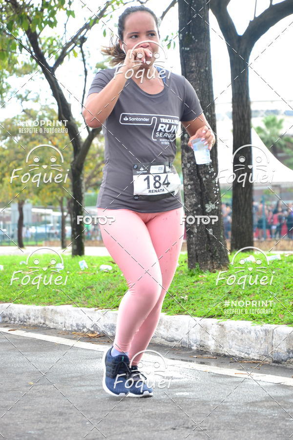 Buy your photos of the eventSantander Track&Field  Run Series - Shopping Vitria on Fotop