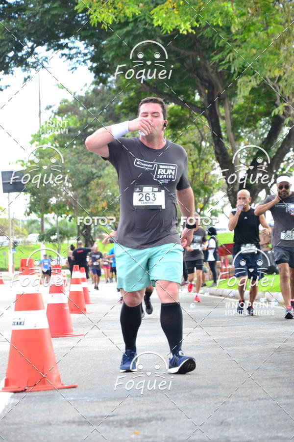 Buy your photos of the eventSantander Track&Field  Run Series - Shopping Vitria on Fotop