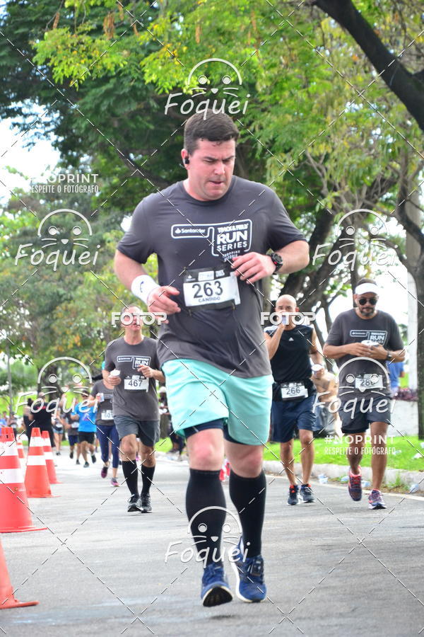 Buy your photos of the eventSantander Track&Field  Run Series - Shopping Vitria on Fotop