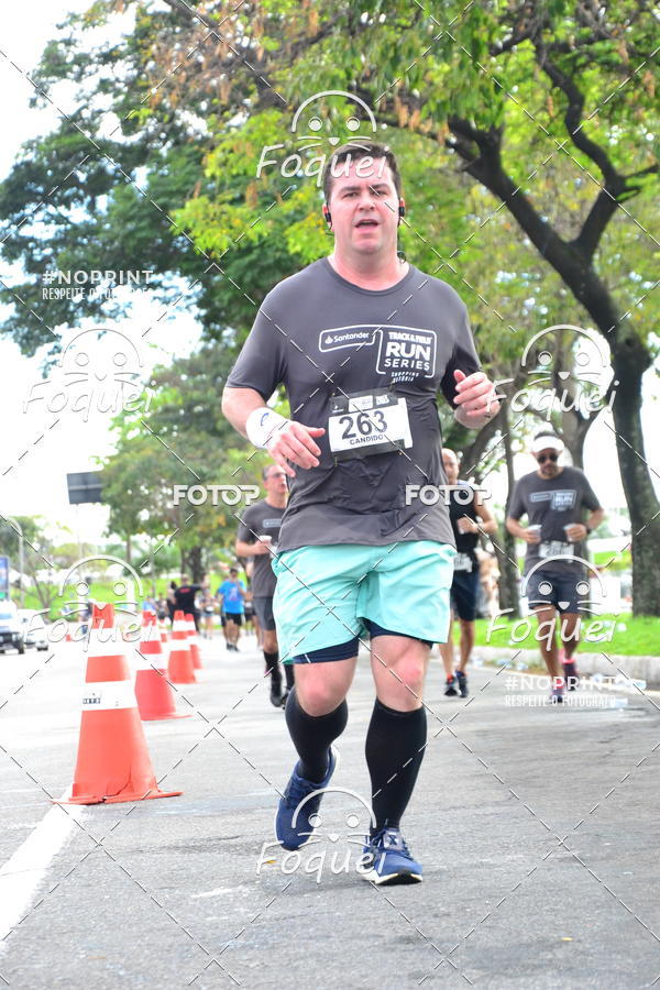 Buy your photos of the eventSantander Track&Field  Run Series - Shopping Vitria on Fotop